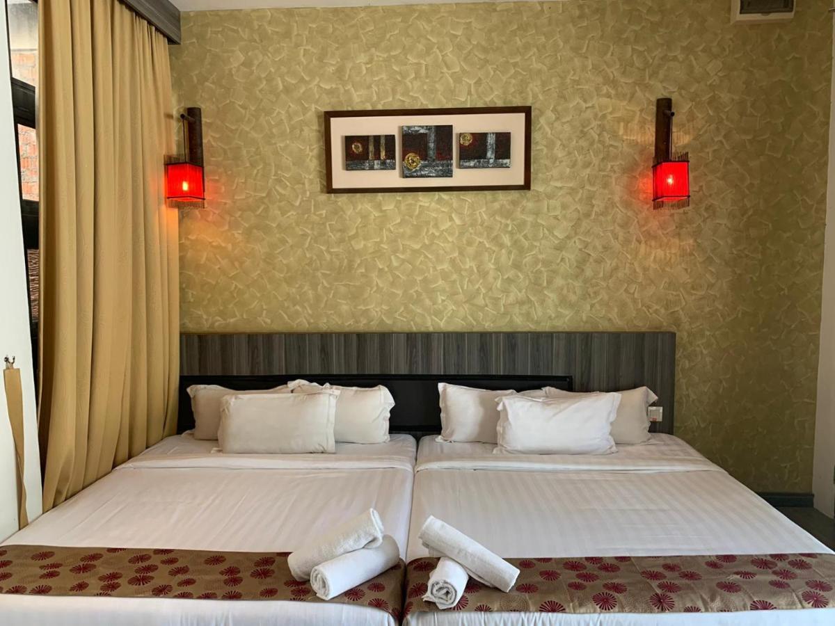 I Garden Hotel Ipoh Exterior photo